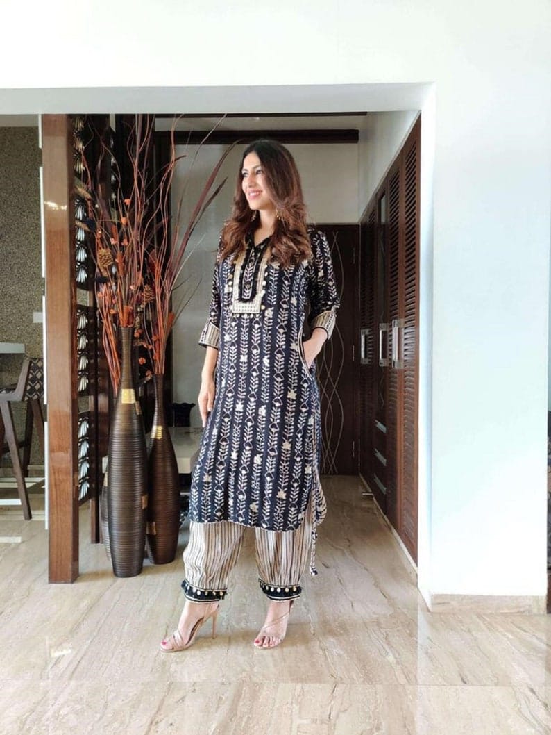 Stylish and Chic: Reyon Fabric Printed Kurti with Gotta Lace, Thread Lace, and Coin Detailing, Paired with Pathani PantV